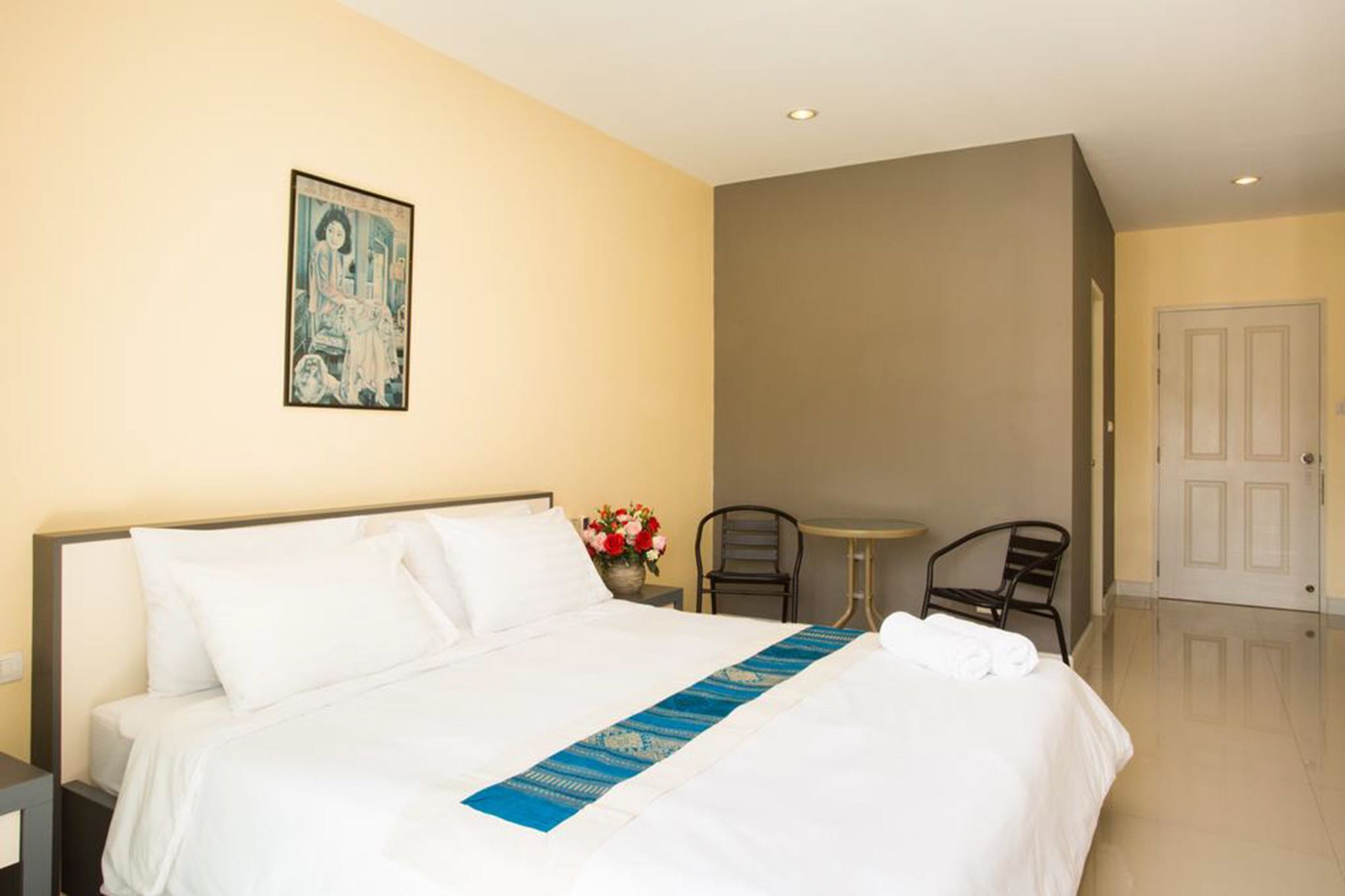 เซ็นทรัล เรสซิเดนเซส Hotel Phuket ภายนอก รูปภาพ
